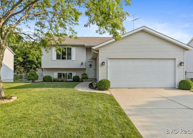 Property at 2957 Burritt St NW, Grand Rapids, MI 49534, 3 beds, 2 baths