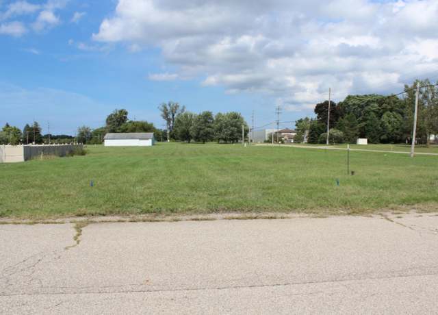 Property at 00 Manorwood Circle Lot 18 Rd, Benton Harbor, MI 49022