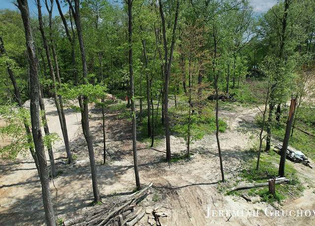 Property at 722 East Sedona Hills Ct NE, Grand Rapids, MI 49525