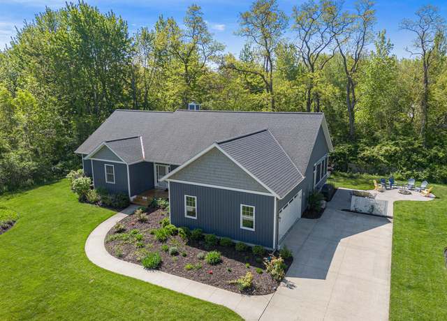 Property at 507 A Ave, South Haven, MI 49090, 3 beds, 2 baths