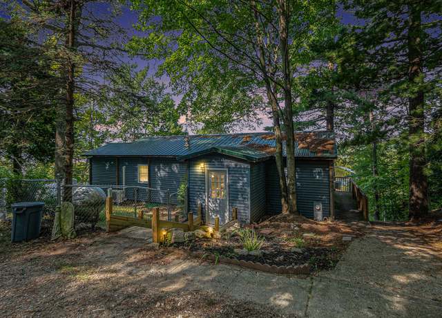 Property at 17317 Summit St, Barryton, MI 49305, 2 beds, 1.5 baths