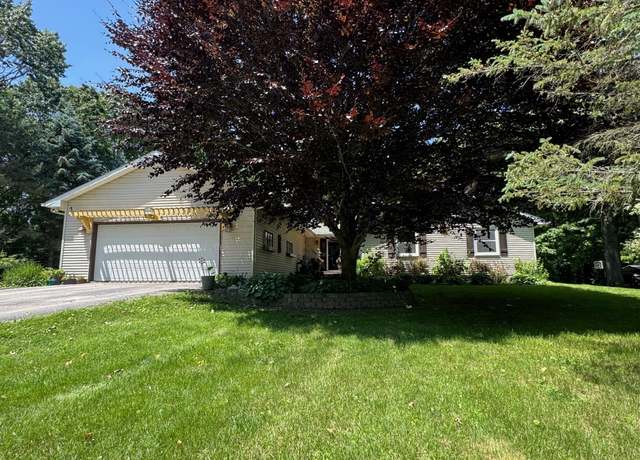 Property at 7715 Marquis Dr, Dexter, MI 48130, 4 beds, 3 baths