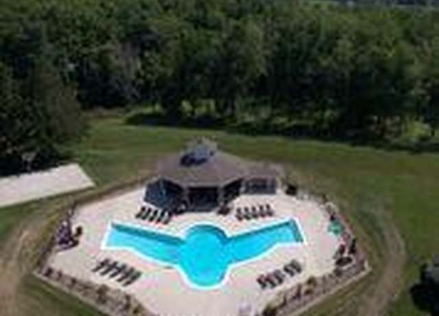 Property at 8683 Heron Ct, Watervliet, MI 49098