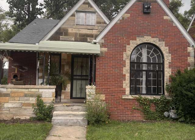 Property at 12795 Wilshire Dr, Detroit, MI 48213, 3 beds, 1 bath