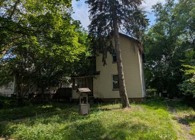 Property at 50 Lewis St, Pontiac, MI 48342, 3 beds, 1 bath