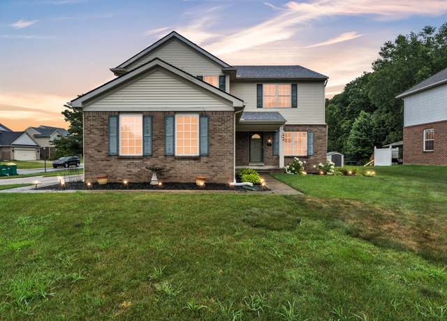 Property at 13047 Cumberland Ct, Belleville, MI 48111, 4 beds, 3 baths