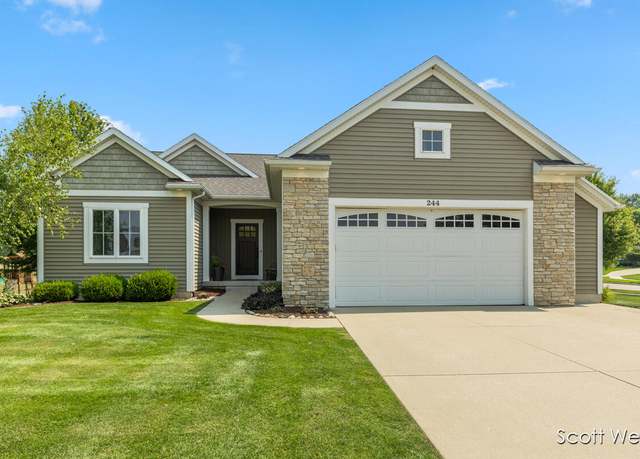 Property at 244 Rosebud Ln, Grand Rapids, MI 49534, 4 beds, 2.5 baths