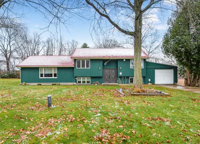 Property at 18980 16 Mile Rd, Marshall, MI 49068, 3 beds, 2.5 baths