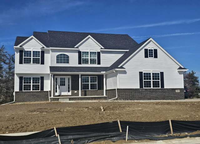 Property at 10619 Valley View Dr, Saline, MI 48176, 4 beds, 2.5 baths