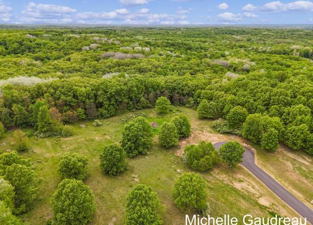 Property at Parcel 7 Leaf Ln, Freeport, MI 49325
