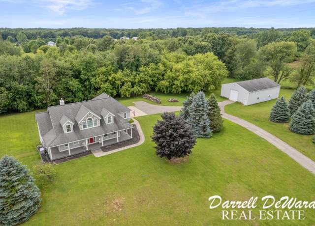 Property at 7499 Silver Ridge Dr, Rockford, MI 49341, 4 beds, 4 baths