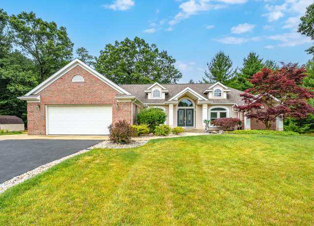 Property at 13601 Lady Jessica Isle, Battle Creek, MI 49014, 4 beds, 3 baths