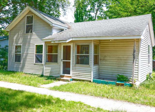 Property at 130 N 4th St, Burr Oak, MI 49030, 3 beds, 1 bath