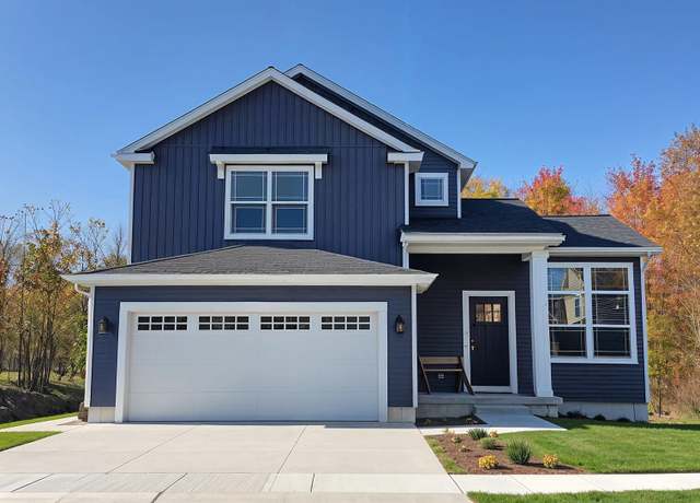 Property at 539 W Wildwood Dr, Owosso, MI 48867, 3 beds, 2.5 baths