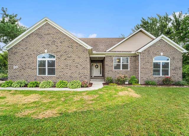 Property at 27301 Sumpter Rd, Belleville, MI 48111, 3 beds, 2 baths