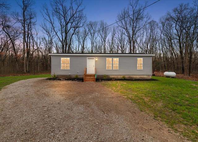 Property at 5572 113th Ave, Fennville, MI 49408, 3 beds, 2 baths