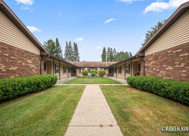 Property at 7369 Pine Grove Dr, Jenison, MI 49428, 2 beds, 1 bath