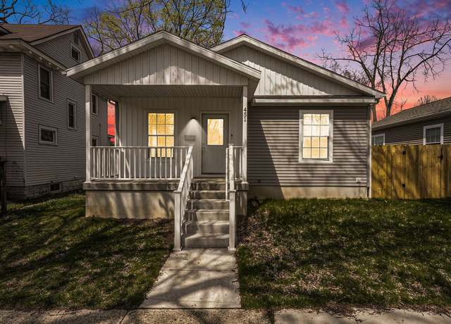 Property at 451 Gilbert St SE, Grand Rapids, MI 49507, 2 beds, 1.5 baths