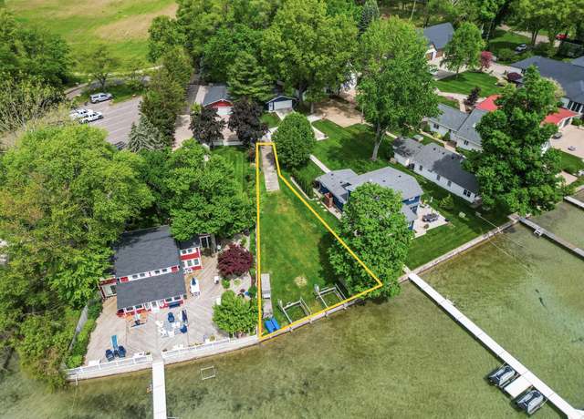 Property at 68103 Crooked Creek Rd, White Pigeon, MI 49099