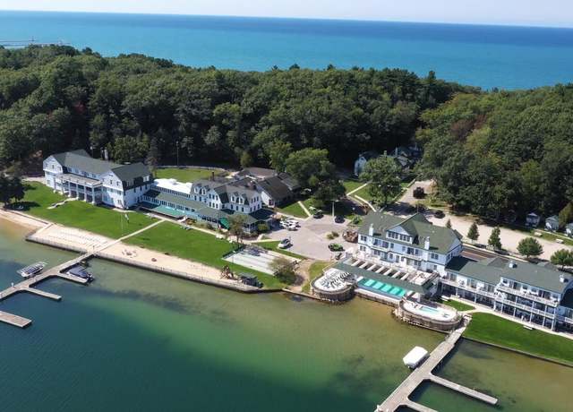 Property at 8535 S Portage Point Dr Unit 39 (Pavilion 2), Onekama, MI 49675, 2 beds, 1 bath