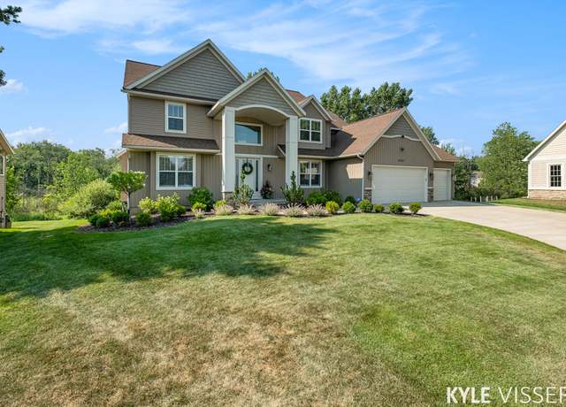 Property at 2341 Cascade Pointe Ct SE, Grand Rapids, MI 49546, 7 beds, 5.5 baths
