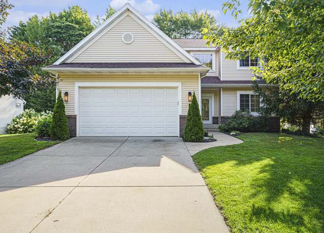 Property at 16972 Birchview Dr, Nunica, MI 49448, 5 beds, 3.5 baths