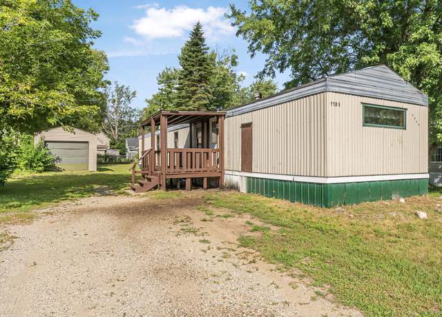 Property at 1105 Dandy St, Cadillac, MI 49601, 3 beds, 1 bath