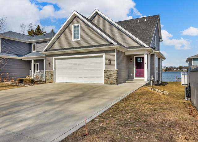 Property at 342 Wyoming Ave, Brooklyn, MI 49230, 3 beds, 2.5 baths