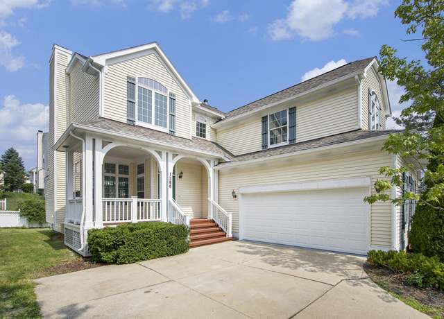 Property at 1366 N Bay Dr, Ann Arbor, MI 48103, 4 beds, 2.5 baths