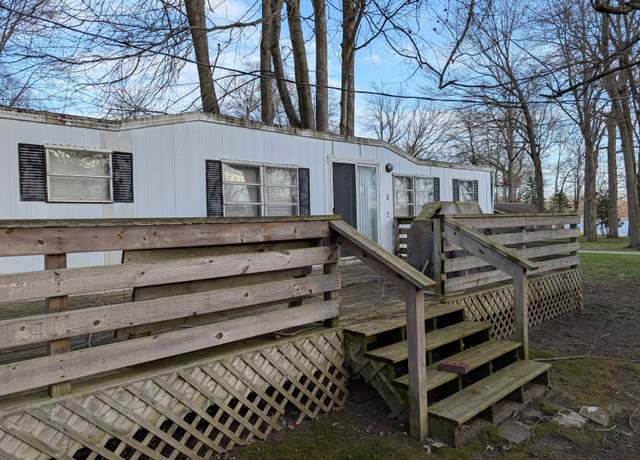 Property at 46382 Vine Ave, Bloomingdale, MI 49026, 2 beds, 1 bath