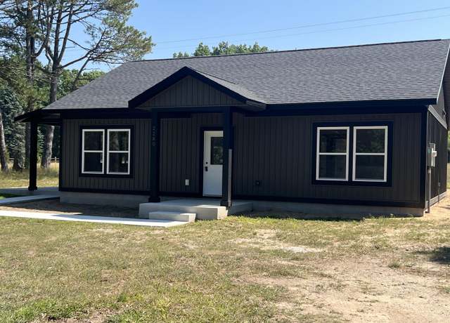 Property at 2280 N Lakeshore, Ludington, MI 49431, 2 beds, 2 baths