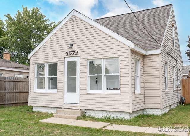 Property at 3572 Flamingo Ave SW, Wyoming, MI 49509, 3 beds, 1 bath