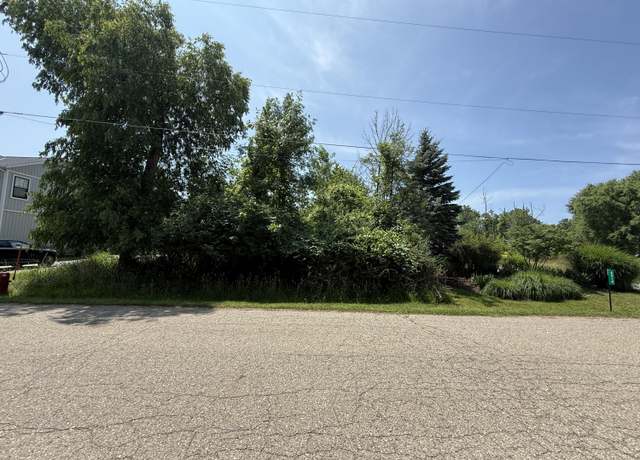 Property at 6912 3rd St, Douglas, MI 49406