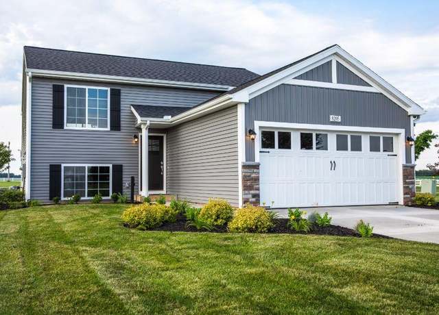 Property at 610 Manorwood Cir, Benton Harbor, MI 49022, 4 beds, 2 baths