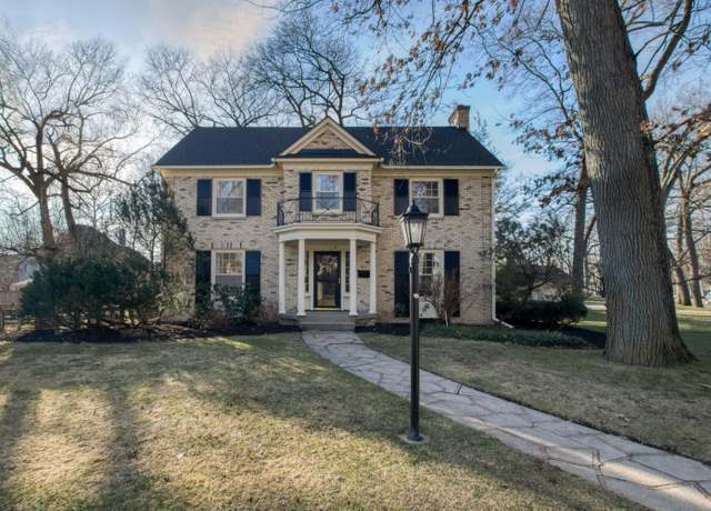 Property at 1908 Argentina Dr SE, Grand Rapids, MI 49506, 4 beds, 4 baths