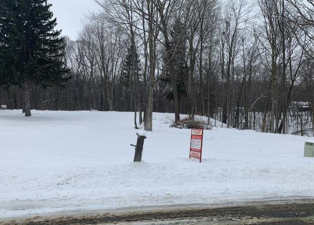Property at 270 Millburg Dr, Benton Harbor, MI 49022