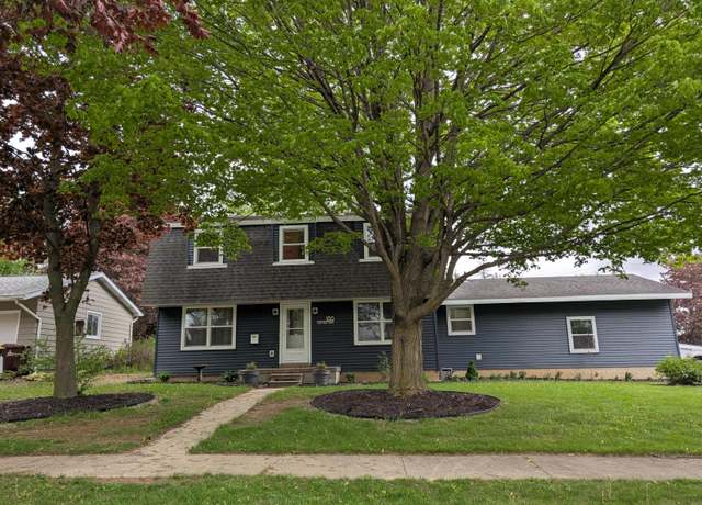 Property at 186 Westview Dr, Alma, MI 48801, 4 beds, 3 baths