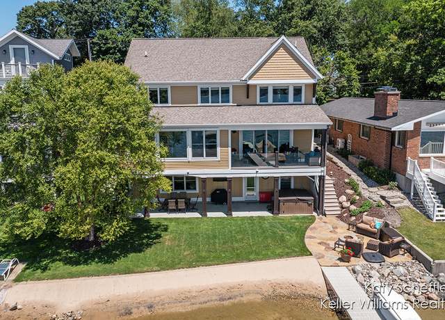 Property at 7192 Wilkinson Dr NE, Rockford, MI 49341, 6 beds, 3.5 baths