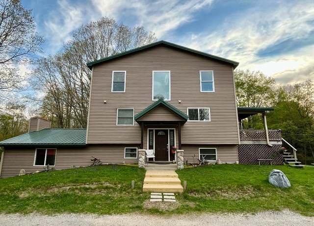 Property at 8555 11 Mile, Evart, MI 49631, 4 beds, 2.5 baths