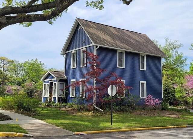 Property at 556 La Grange St, South Haven, MI 49090, 3 beds, 2 baths