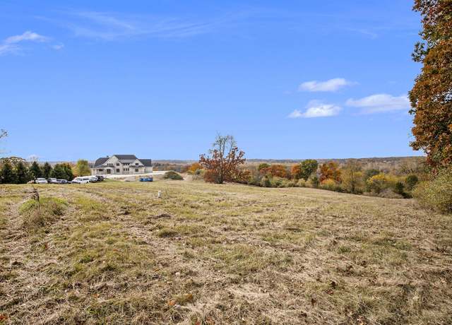 Property at 2782 Montreux Pointe 18, Ada, MI 49301