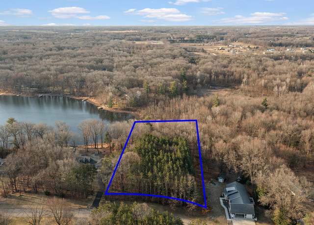 Property at 10810 Crawford Lake Trl, Cedar Springs, MI 49319