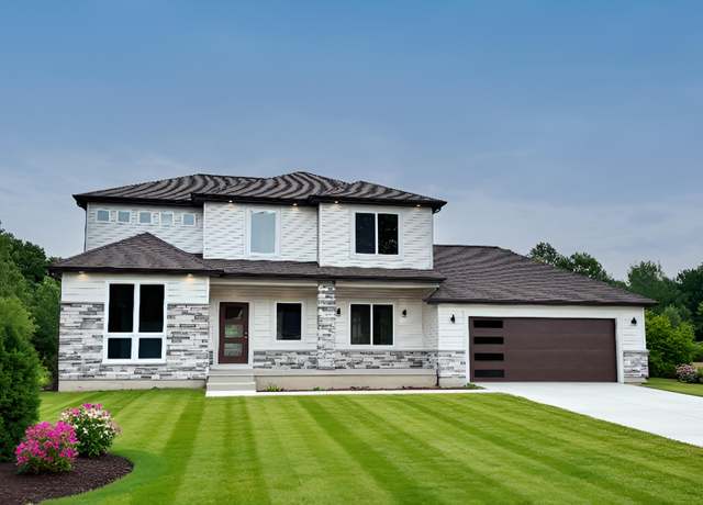 Property at 1029 Engelhardt Strasse St, Jackson, MI 49201, 4 beds, 3 baths