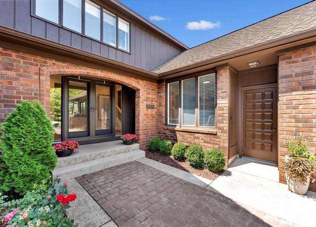 Property at 3139 Middlegate Dr SE, Grand Rapids, MI 49546, 2 beds, 2.5 baths