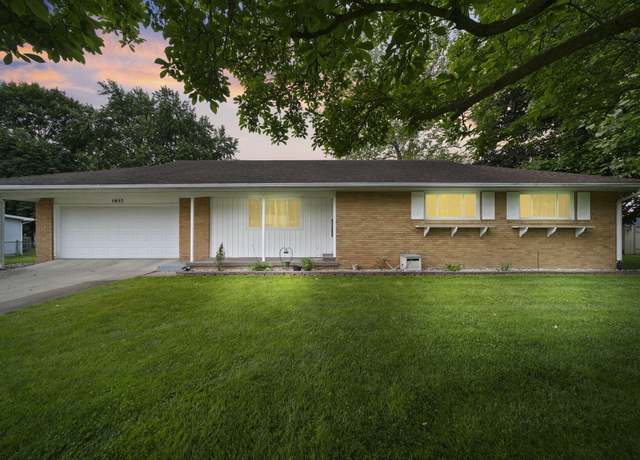 Property at 1653 Foye Dr, Jackson, MI 49203, 3 beds, 2 baths