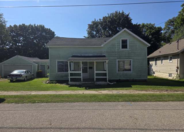 Property at 519 Harrison St, Ionia, MI 48846, 2 beds, 1 bath