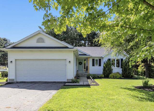 Property at 4465 Spinnaker Ln, Pleasant Lake, MI 49272, 4 beds, 2 baths