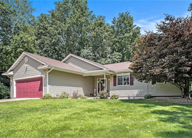 Property at 3643 Carrington Dr, Jackson, MI 49202, 5 beds, 3.5 baths
