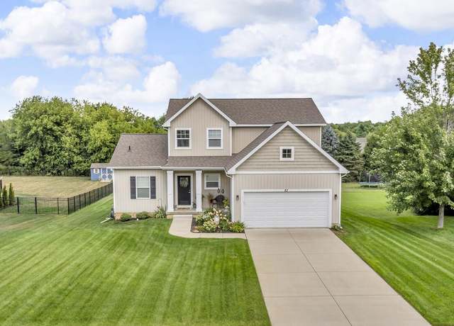 Property at 83 Dickens St, Spring Arbor, MI 49283, 3 beds, 2.5 baths