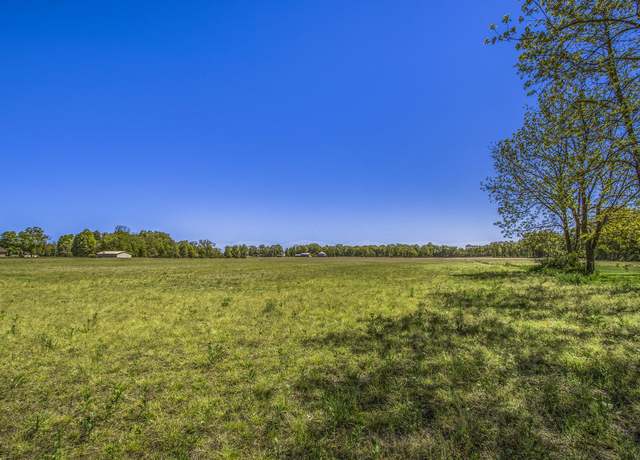 Property at 12155 S 29th St, Vicksburg, MI 49097